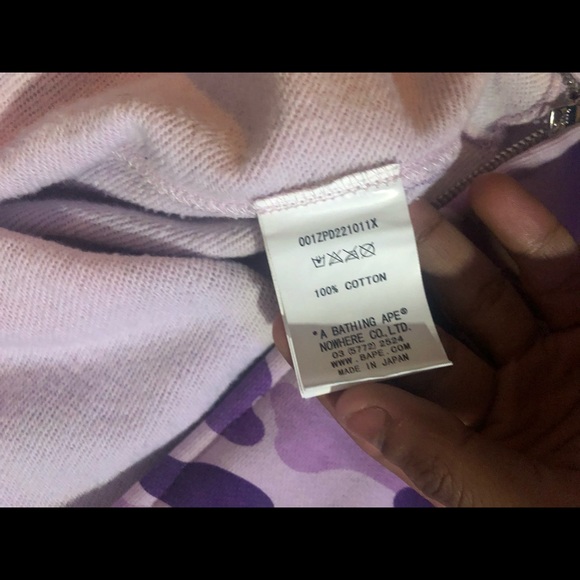 Bape - Picture 2 of 7